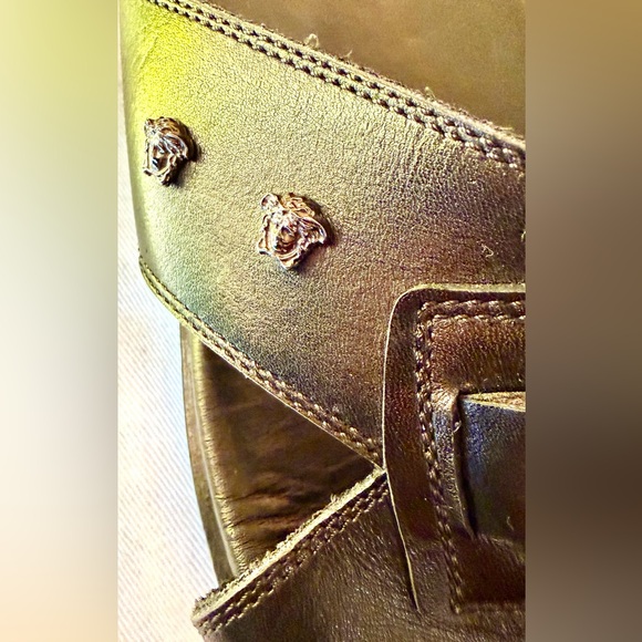 Leather sandals Versace Black Leather Slides with Medusa Detail main image 4
